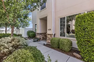 658 Canterbury Ln, North Salt Lake, UT 84054 - Photo 2