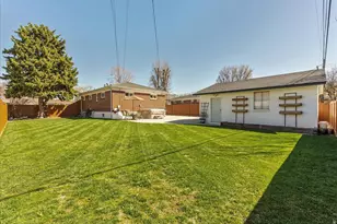 1532 E Lanebrook Ln, Salt Lake City, UT 84124 - Photo 14
