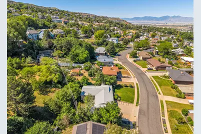 246 Oak Dr, North Salt Lake, UT 84054 - Photo 38