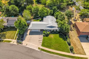 246 Oak Dr, North Salt Lake, UT 84054 - Photo 40
