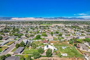 3376 W 10000 S, South Jordan, UT 84095 - Photo 38