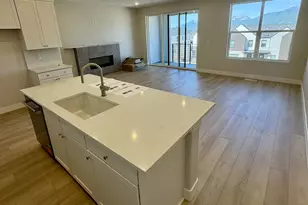 2433 N Alpine Glow Ln, Heber City, UT 84032 - Photo 2