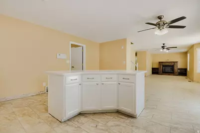 1472 S 2250 E, Spanish Fork, UT 84660 - Photo 6