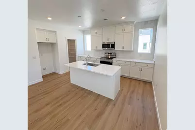923 W Coalburn Way #101/65, Murray, UT 84123 - Photo 4