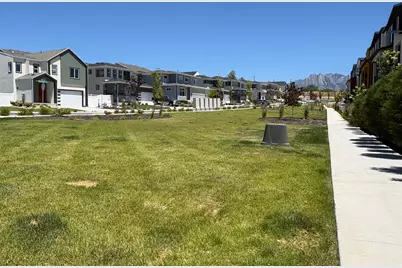 923 W Coalburn Way #101/65, Murray, UT 84123 - Photo 14