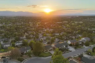 8760 S Rustler Rd, Cottonwood Heights, UT 84093 - Photo 54