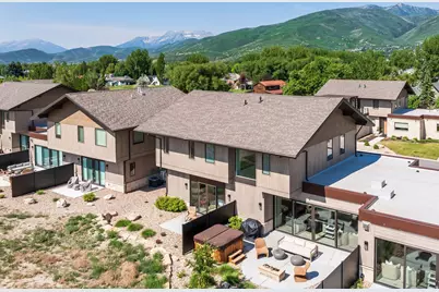 772 N Wellness Dr, Midway, UT 84049 - Photo 22