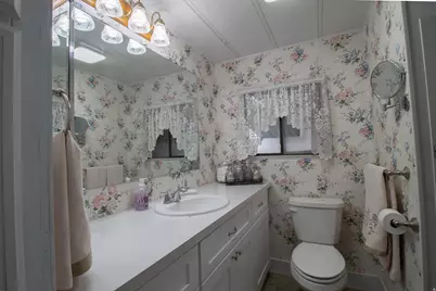 77 W Alta View Way S, Sandy, UT 84070 - Photo 16