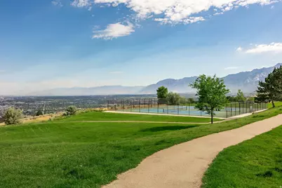 258 E Red Leaf Dr, Draper, UT 84020 - Photo 40