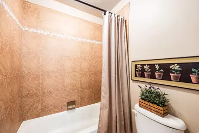 258 E Red Leaf Dr, Draper, UT 84020 - Photo 26