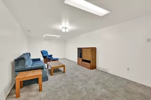 2467 S 2000 W, Syracuse, UT 84075 - Photo 20