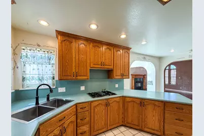 1402 Shepherd Dr, Wellington, UT 84542 - Photo 10