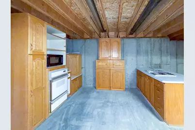 1402 Shepherd Dr, Wellington, UT 84542 - Photo 38