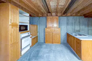 1402 Shepherd Dr, Wellington, UT 84542 - Photo 38