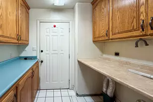 1402 Shepherd Dr, Wellington, UT 84542 - Photo 12
