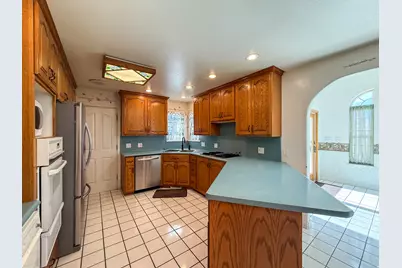 1402 Shepherd Dr, Wellington, UT 84542 - Photo 4