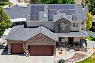 9995 S Caddie Cir W, South Jordan, UT 84009 - Photo 2