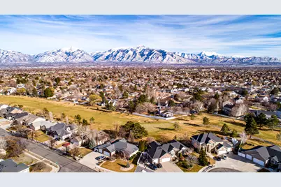 9995 S Caddie Cir W, South Jordan, UT 84009 - Photo 78