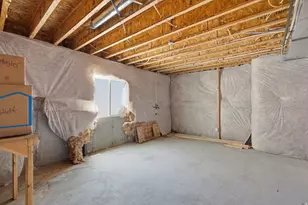 5732 W Yukon River Ln S, Herriman, UT 84096 - Photo 38
