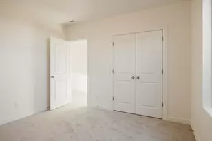 5233 S Paramount Dr, Riverdale, UT 84405 - Photo 104