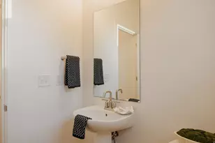 5233 S Paramount Dr, Riverdale, UT 84405 - Photo 48