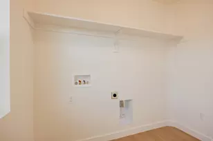 5233 S Paramount Dr, Riverdale, UT 84405 - Photo 36