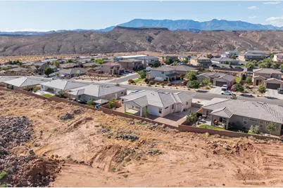 3145 W Coronado Dr, Hurricane, UT 84737 - Photo 40