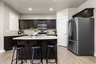 113 W 3430 N, Lehi, UT 84043 - Photo 8