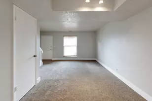 88 W 50 S, Centerville, UT 84014 - Photo 4
