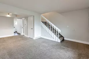 88 W 50 S, Centerville, UT 84014 - Photo 2