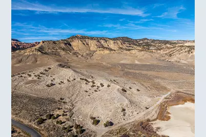 1040 W Under The Rim Rd, Tropic, UT 84776 - Photo 2