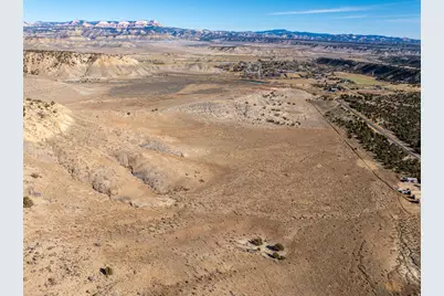 1040 W Under The Rim Rd, Tropic, UT 84776 - Photo 8