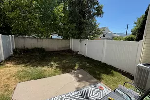 183 E 820 S, Centerville, UT 84014 - Photo 12