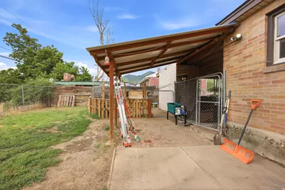 409 E 100 S, Tooele, UT 84074 - Photo 18