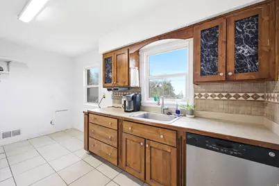 409 E 100 S, Tooele, UT 84074 - Photo 6