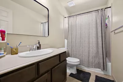 2005 E Redtail Way N, Layton, UT 84040 - Photo 28