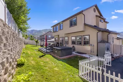 2005 E Redtail Way N, Layton, UT 84040 - Photo 36