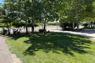 245 E 400 N, Lindon, UT 84042 - Photo 4