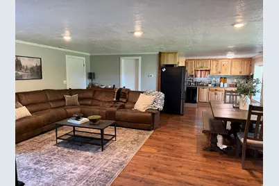 245 E 400 N, Lindon, UT 84042 - Photo 10