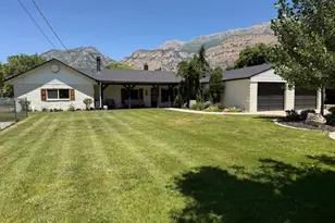 245 E 400 N, Lindon, UT 84042 - Photo 2
