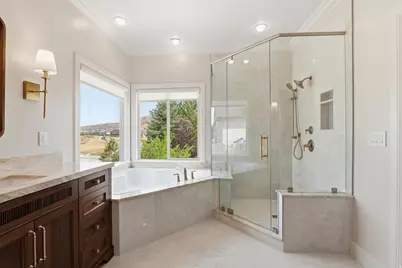 6748 W Canterbury Dr, Highland, UT 84003 - Photo 28