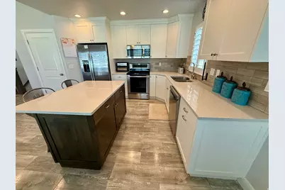 2677 W 3300 S, West Haven, UT 84401 - Photo 8