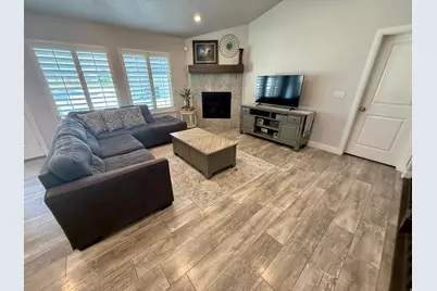 2677 W 3300 S, West Haven, UT 84401 - Photo 4