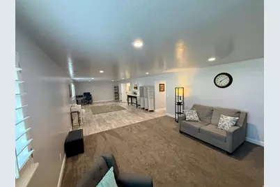 2677 W 3300 S, West Haven, UT 84401 - Photo 32
