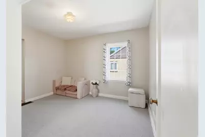 270 E 700 N, Logan, UT 84321 - Photo 12
