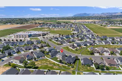 2471 W Field Stone Way S, Layton, UT 84041 - Photo 32