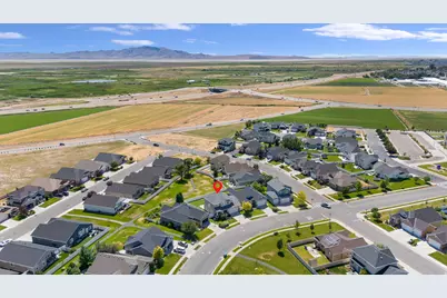 2471 W Field Stone Way S, Layton, UT 84041 - Photo 34