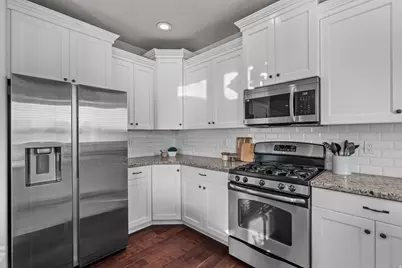 2471 W Field Stone Way S, Layton, UT 84041 - Photo 8