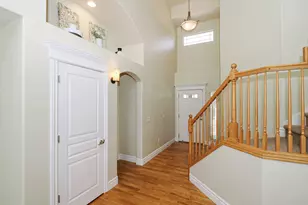 11103 S Alpine Creek Way W, South Jordan, UT 84095 - Photo 4