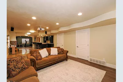 11103 S Alpine Creek Way W, South Jordan, UT 84095 - Photo 32